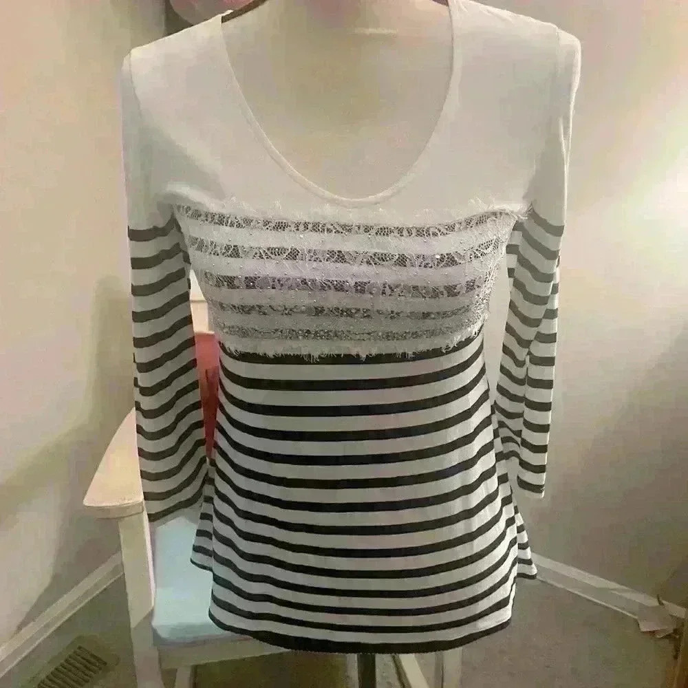 White House Black Market Top